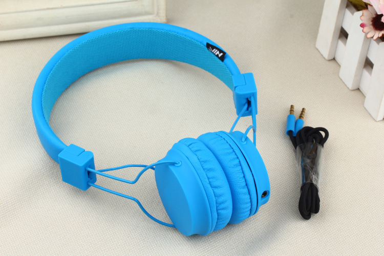 Wire Headphones